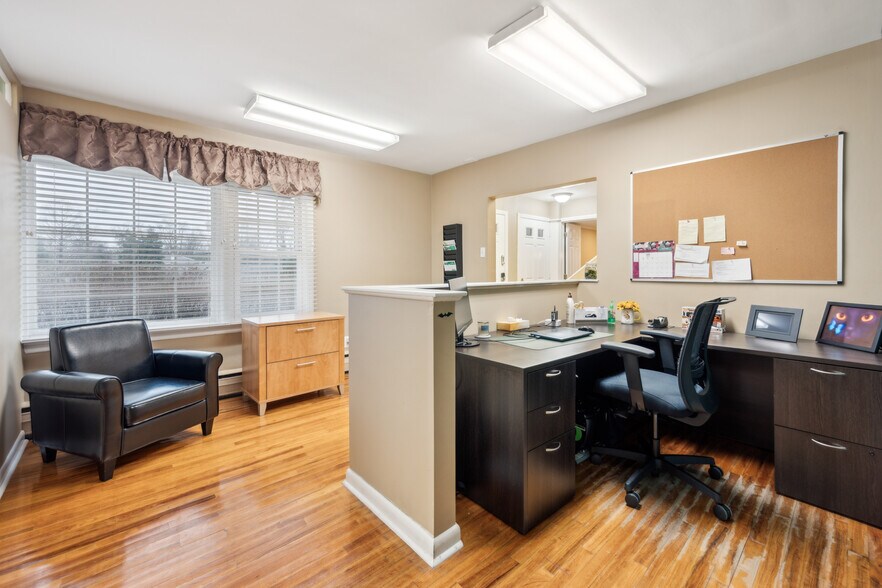 More Photos Of 41 Kings Hwy N, Cherry Hill Medical For Lease