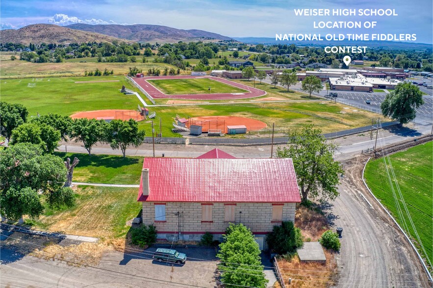 More Photos Of 2155 Paddock Ave, Weiser Office For Sale