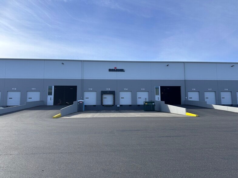 More Photos Of 106 SE 223rd Ave, Gresham Warehouse For Lease