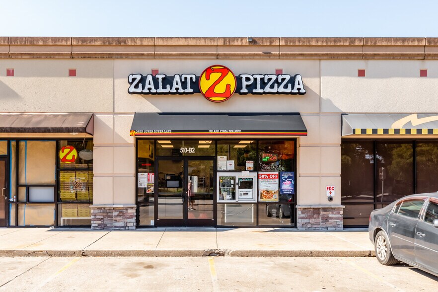 More Photos Of 510 Gray St, Houston Freestanding For Sale