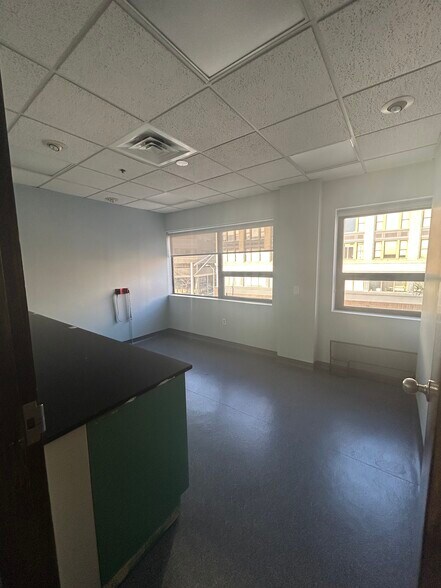 More Photos Of 389 Main St, Malden Medical For Sale