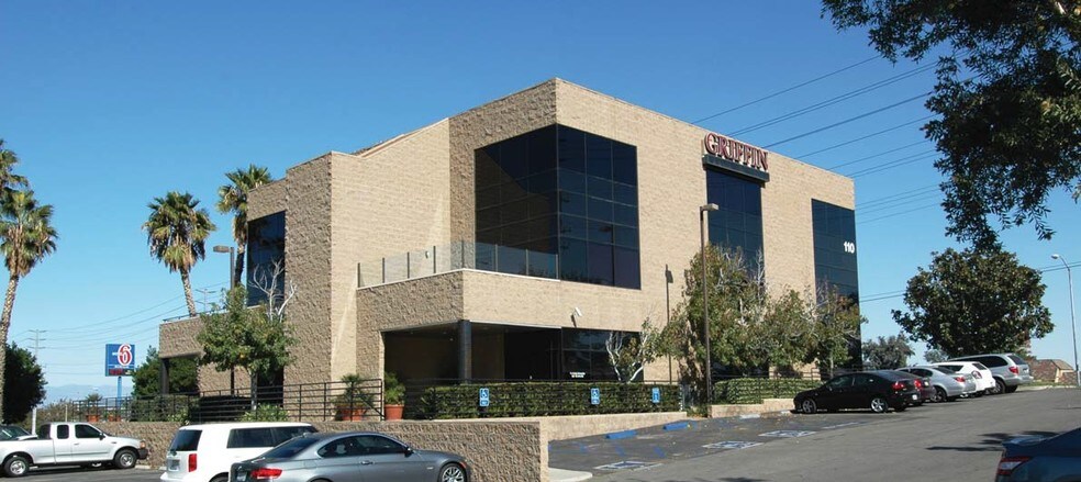More Photos Of 110 N Lincoln Ave, Corona Medical For Lease