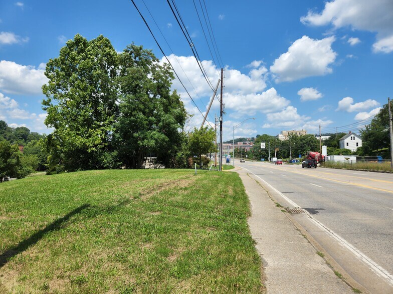 More Photos Of 145 Clay St, Morgantown Land For Sale