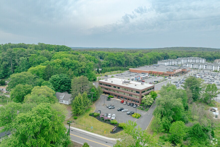 More Photos Of 141 Parker St, Maynard Office For Lease