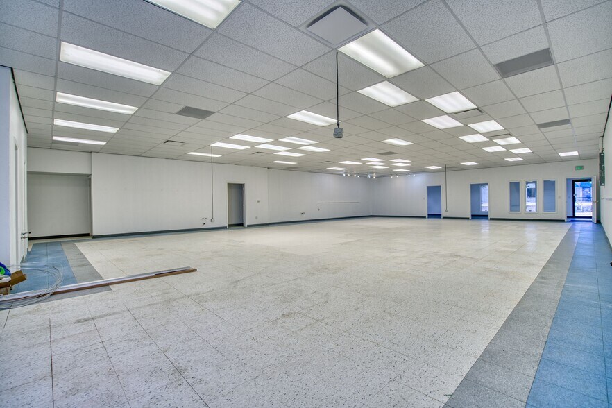 More Photos Of 2200 Central Ave, Boulder Industrial For Sale