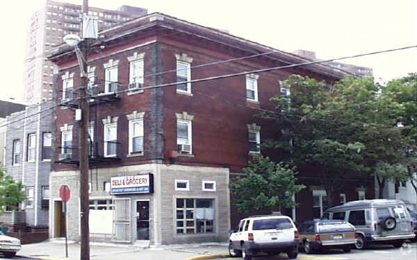 More Photos Of 119 59th St, West New York Apartments For Sale