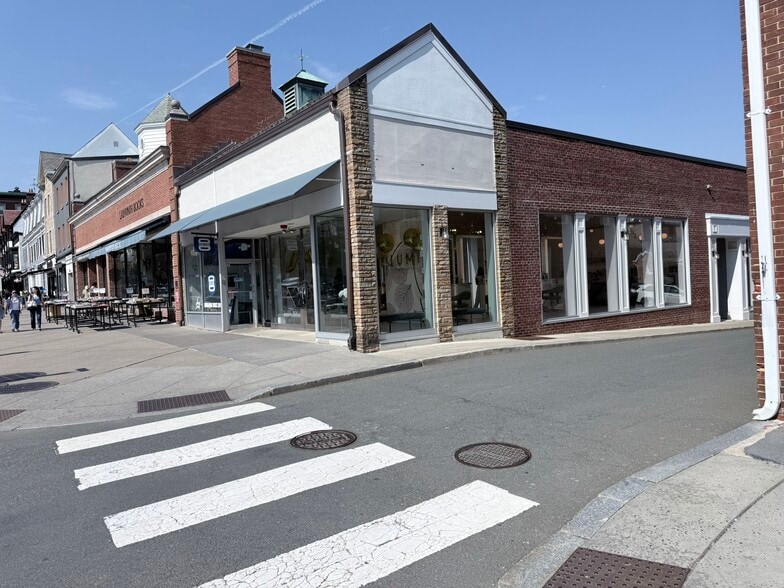 Primary Photo Of 124-128 Nassau St, Princeton General Retail For Lease