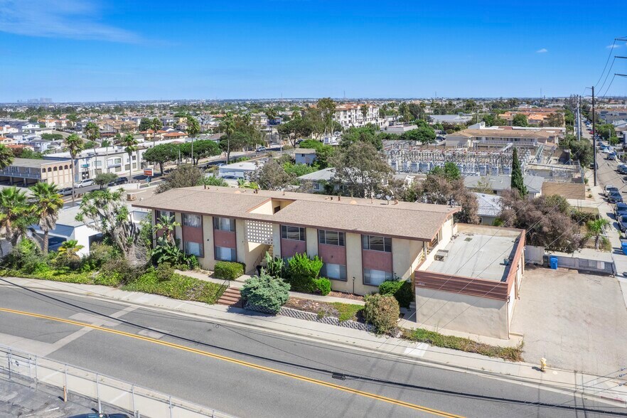 More Photos Of 1902 Flagler Ln, Redondo Beach Apartments For Sale
