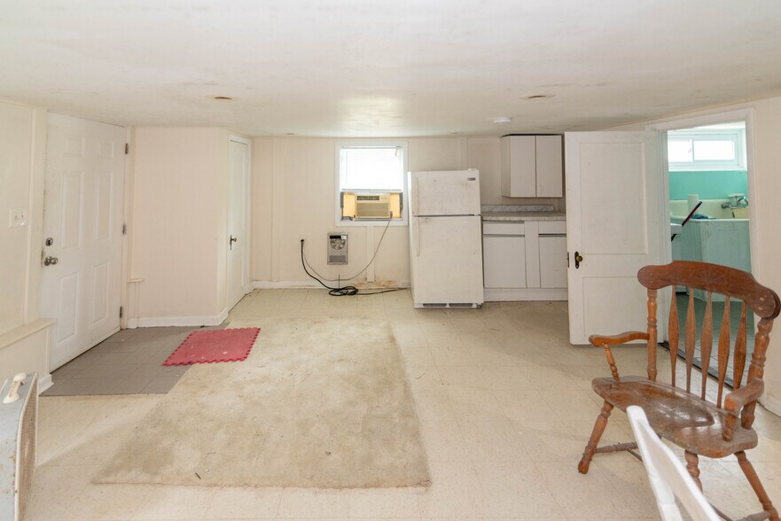 More Photos Of 6408 Brook Ave, Baltimore Apartments For Sale