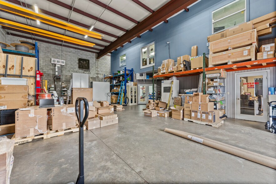 More Photos Of 7949 Atlantic Blvd, Jacksonville Unknown For Lease