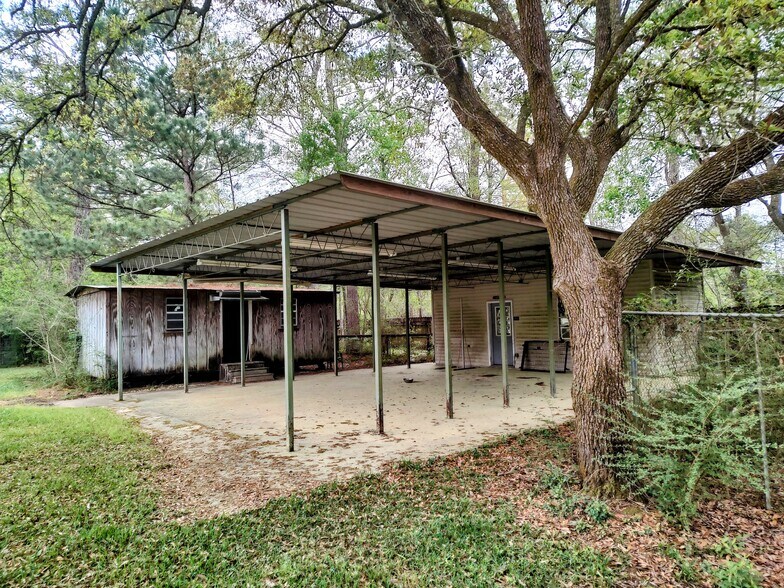 More Photos Of 73312 Highway 1077, Covington Warehouse For Sale