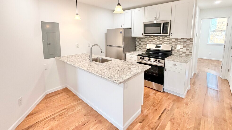 More Photos Of 5352 Cedar Ave, Philadelphia Apartments For Sale