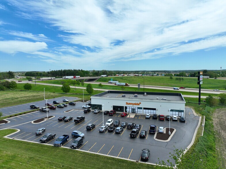 More Photos Of 7000 First Ranger Dr, South Beloit Freestanding For Lease