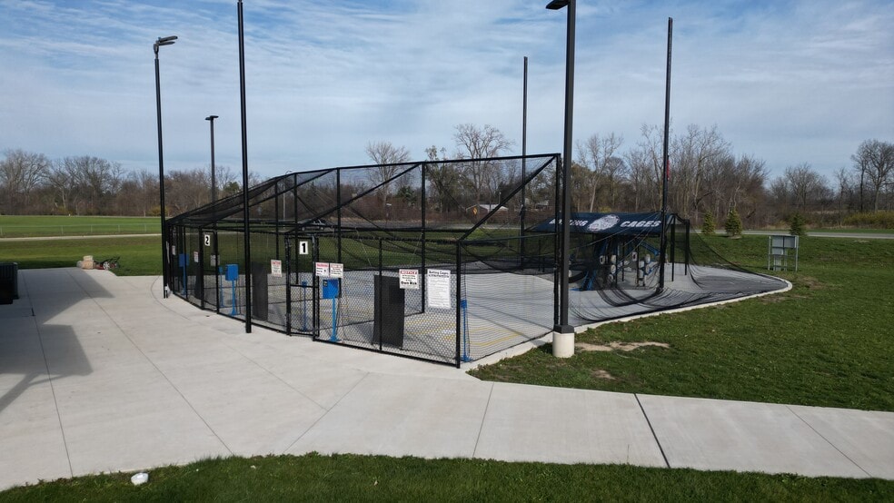 More Photos Of 1879 N Dixie Hwy, Monroe Golf Course Driving Range For Sale