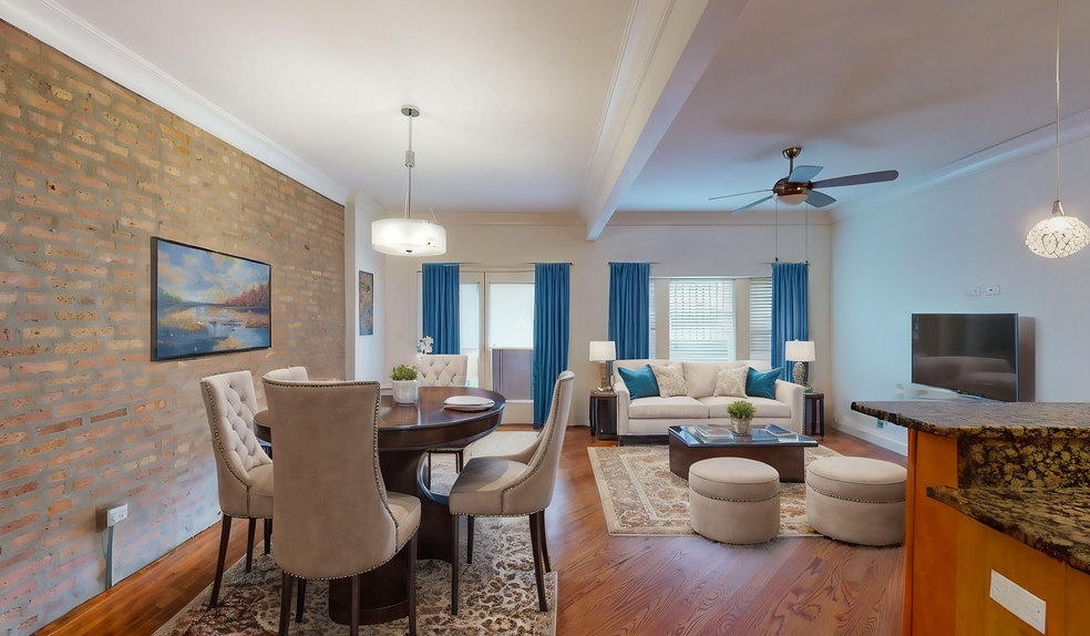 More Photos Of 4240 S Calumet Ave, Chicago Apartments For Sale