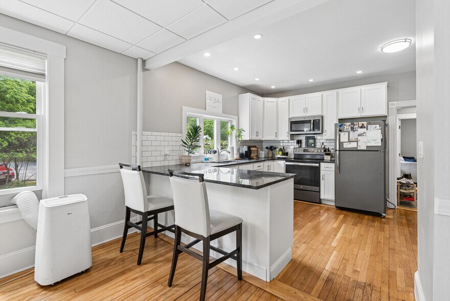 More Photos Of 850 Washington Ave, Portland Apartments For Sale
