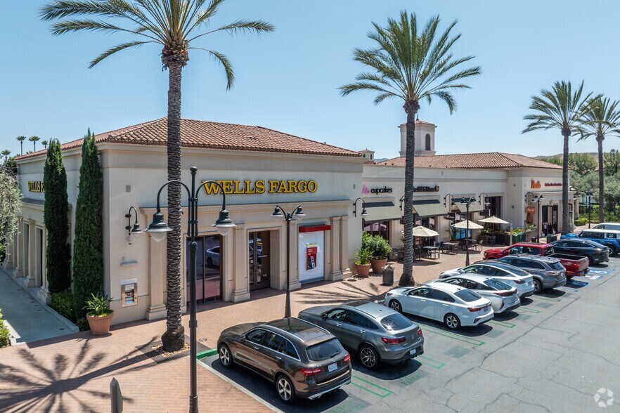 More Photos Of 8577-8587 Irvine Center Dr, Irvine General Retail For Lease
