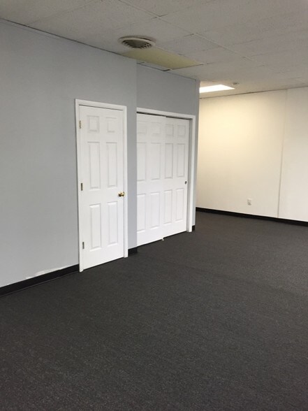 More Photos Of 1980-1982 Springfield Ave, Maplewood Office For Lease