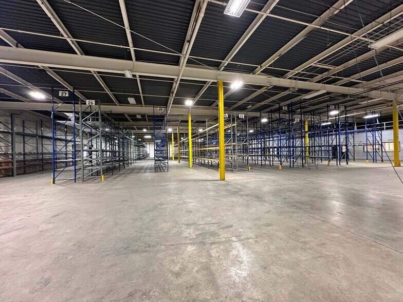 More Photos Of 1350 Cunningham Rd N, Kinston Warehouse For Lease