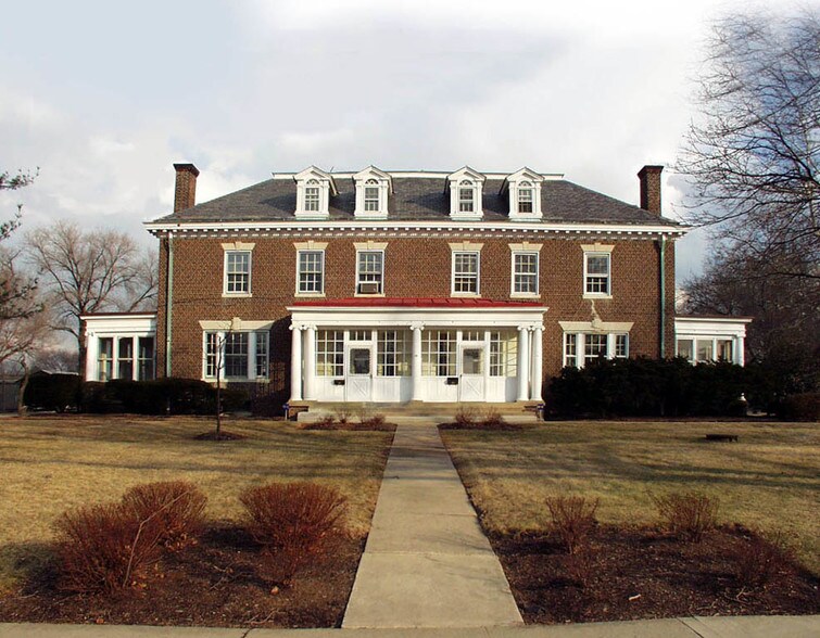 Primary Photo Of 4655 S Broad St, Philadelphia Office For Lease
