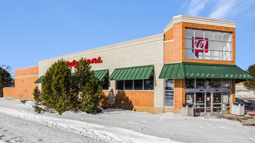 More Photos Of 300 E F St, Iron Mountain Drugstore For Sale