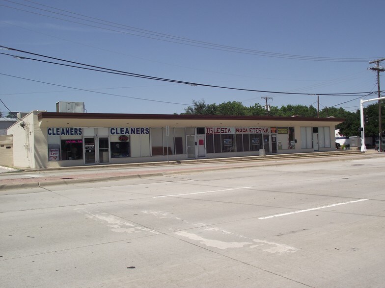 More Photos Of 2503-2511 Valley View Ln, Farmers Branch Unknown For Lease