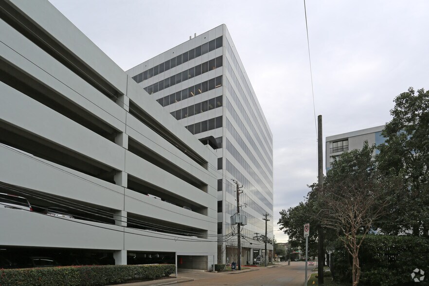 More Photos Of 5300 Memorial Dr, Houston Office For Lease