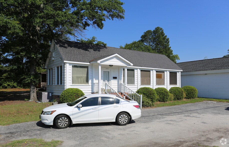 Primary Photo Of 303 Main St, Blythewood Coworking Space