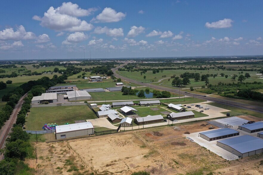 More Photos Of 4150 Highway 36 S, Brenham Shelter For Sale