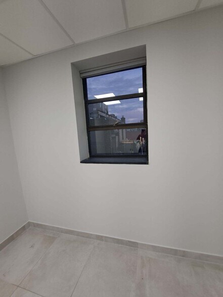 More Photos Of 3930 Richmond Ave, Staten Island Medical For Lease