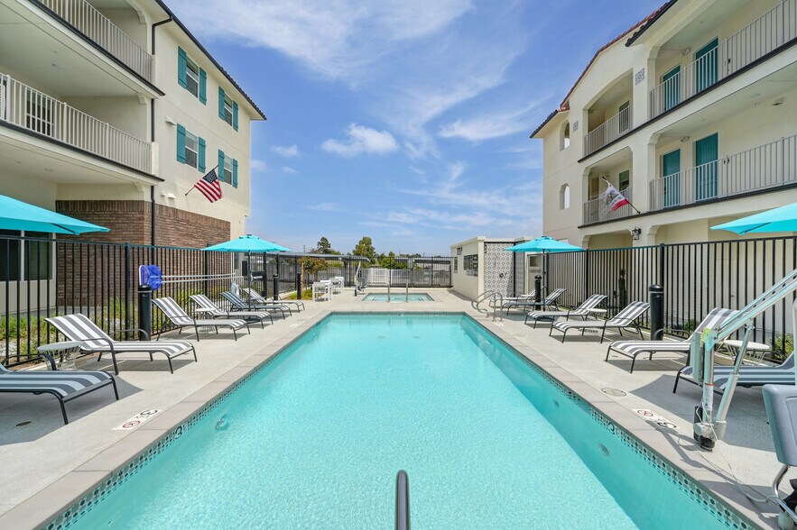 More Photos Of 200 E 31st St, National City Apartments For Sale