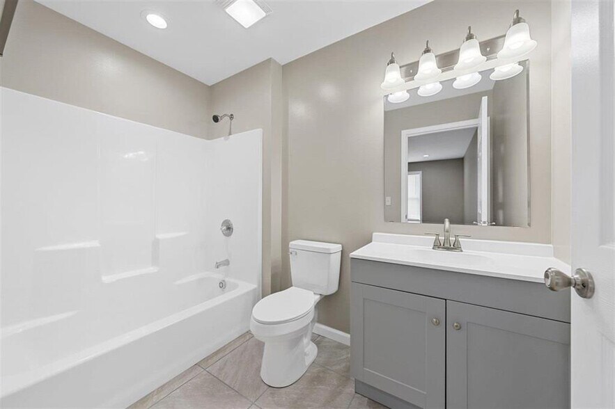 More Photos Of 117 Hatcher St, Park City Apartments For Sale
