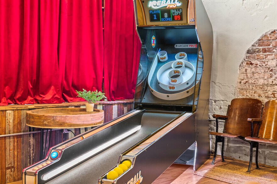 More Photos Of 120 S 3rd St, Victor Restaurant For Sale