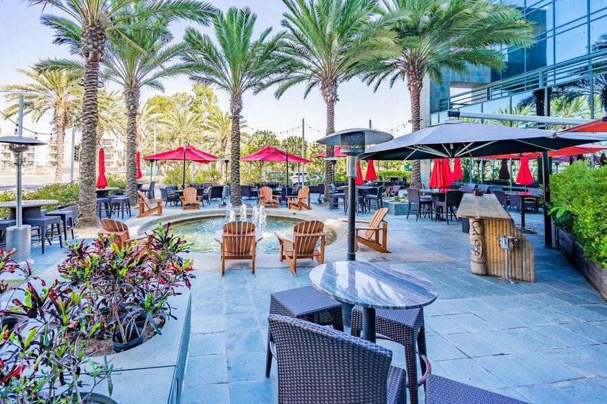 More Photos Of 19100-19200 Von Karman Ave, Irvine Unknown For Lease