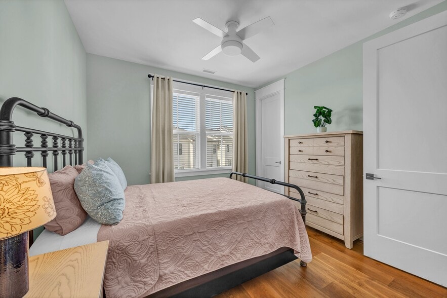 More Photos Of 162 Dugger Ln, Wilmington Apartments For Sale