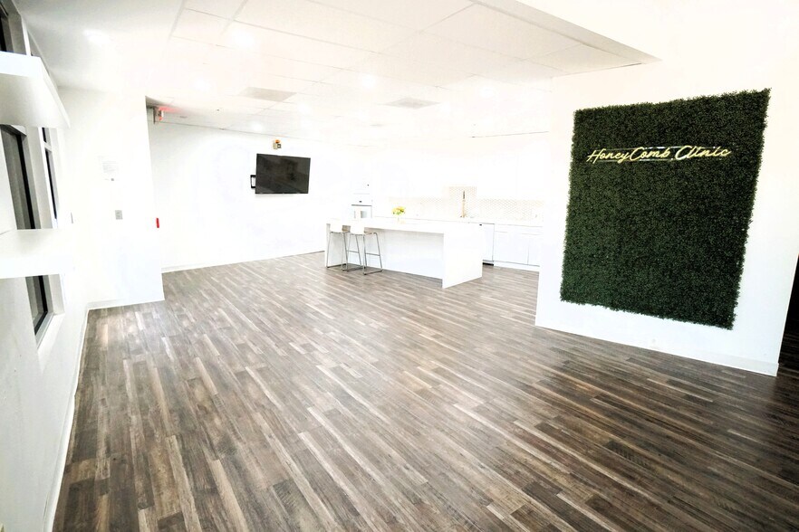 More Photos Of 4825 Almeda Rd, Houston Medical For Lease