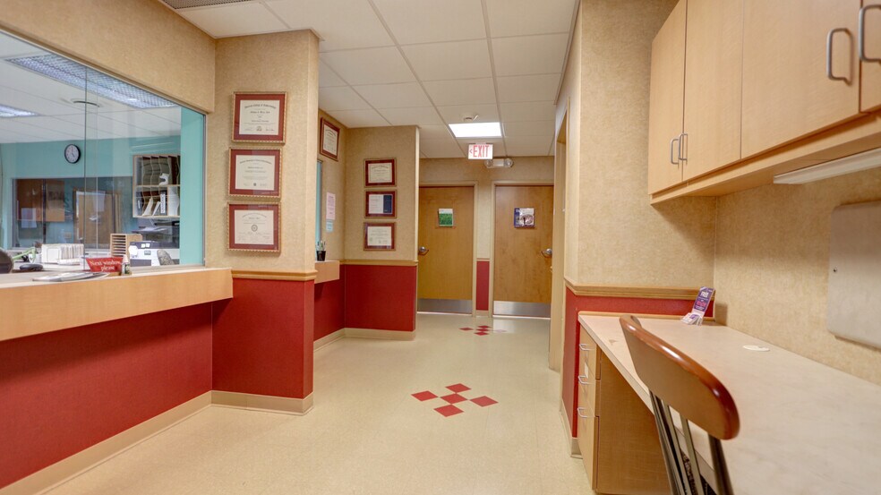 More Photos Of 399 Grant Ave, Auburn Medical For Sale