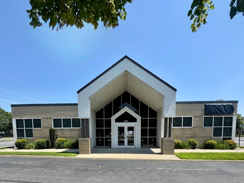 Primary Photo Of 3550 Buckner Blvd, Virginia Beach Bank For Sale