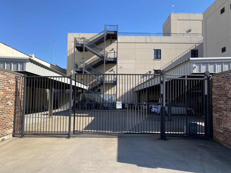 More Photos Of 301 Main St, North Little Rock Loft Creative Space For Lease