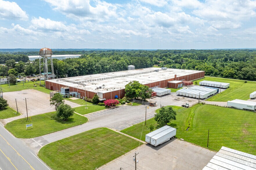 More Photos Of 335 Summit Rd, Eden Warehouse For Sale