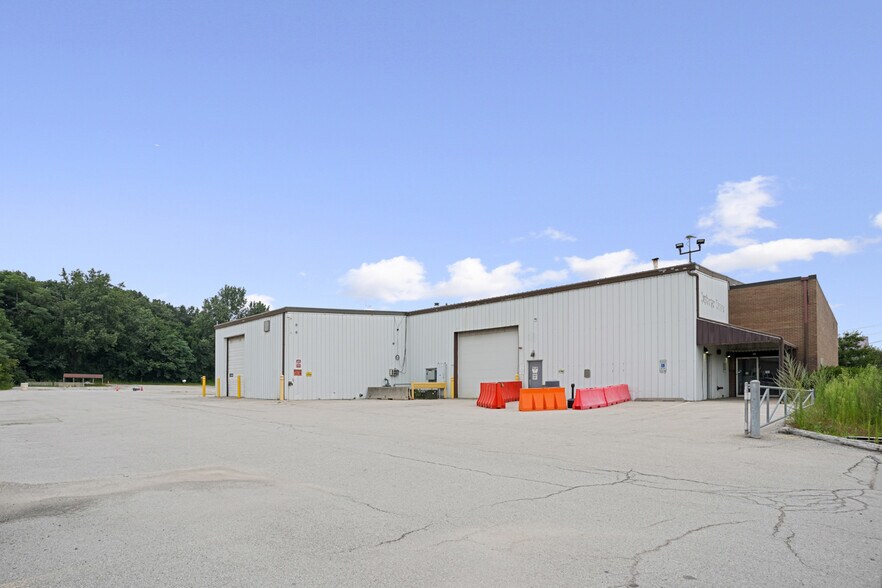 More Photos Of 1817 Moen Ave, Joliet Warehouse For Lease