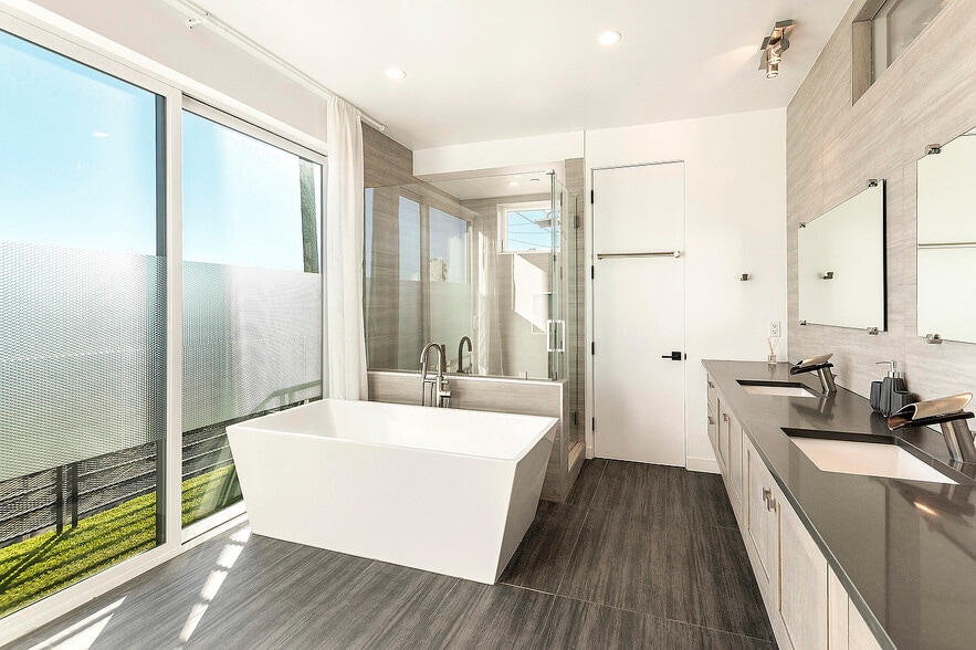 More Photos Of 1002 N Hudson Ave, Los Angeles Apartments For Sale