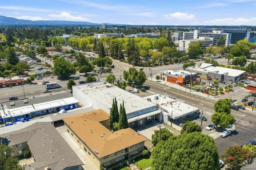 More Photos Of 902 S Bascom Ave, San Jose Industrial For Lease