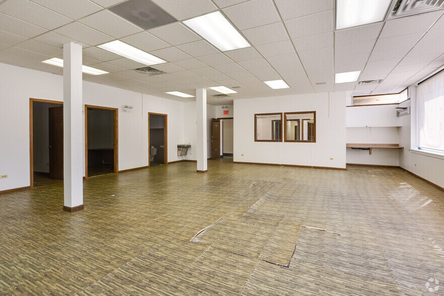 More Photos Of 12021 S Harlem Ave, Palos Heights Medical For Sale