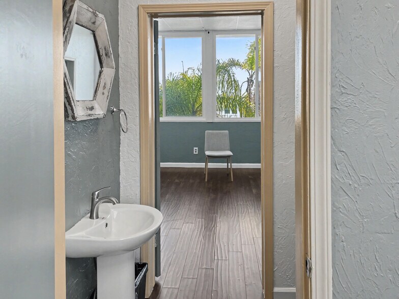 More Photos Of 2101 S El Camino Real, Oceanside Medical For Sale