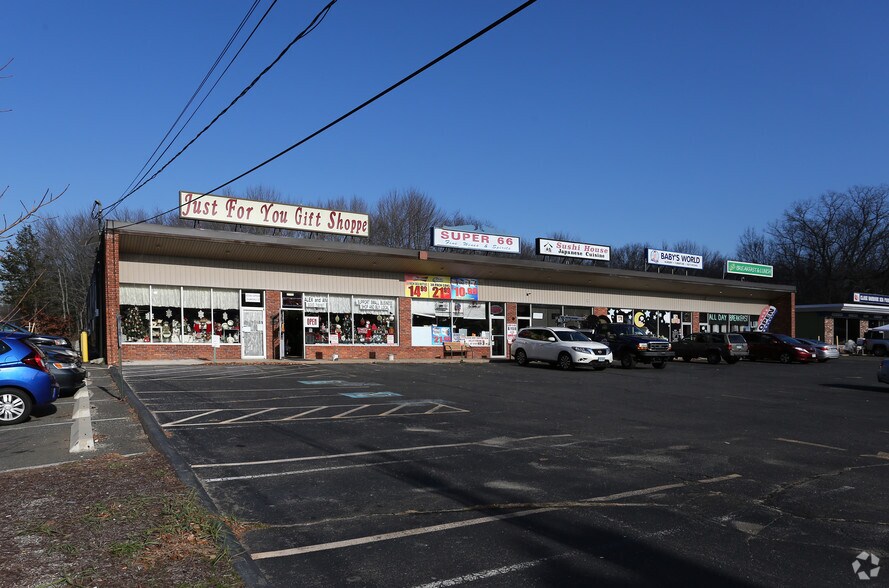 More Photos Of 969-979 Meriden Waterbury Tpke, Plantsville Freestanding For Lease