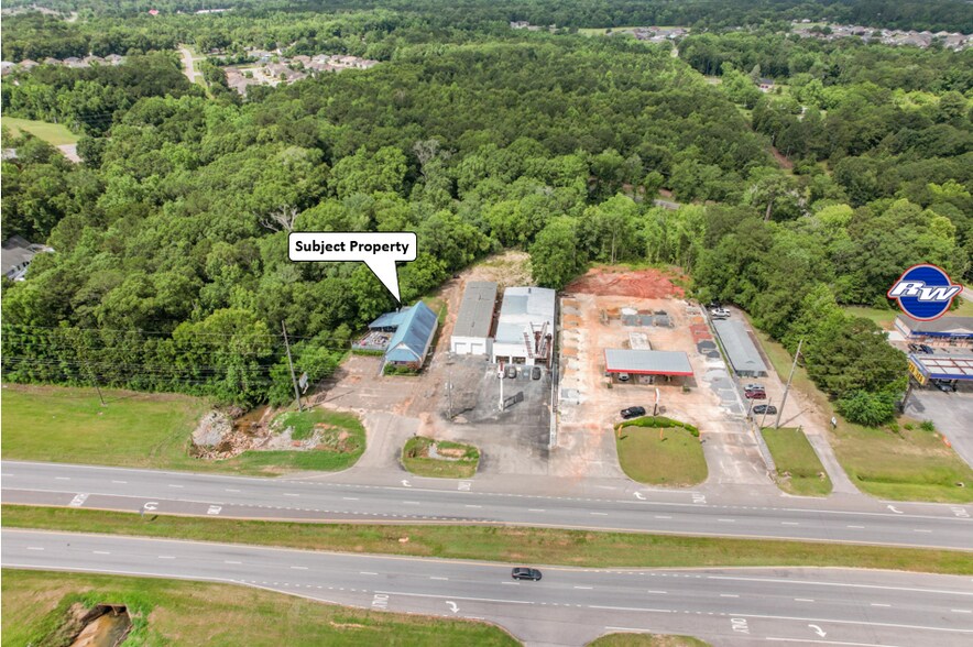 More Photos Of 2563 Ross Clark Cir, Dothan Sports And Entertainment For Sale