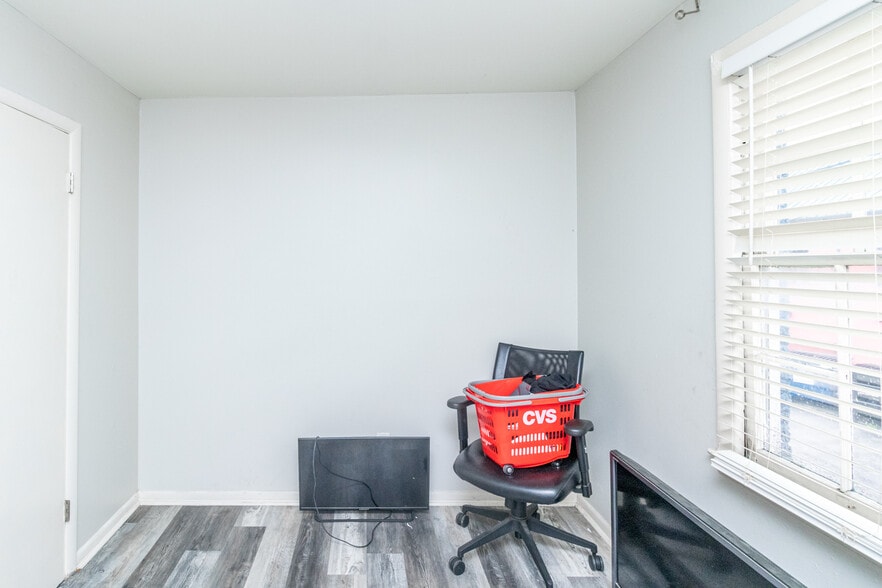 More Photos Of 1806 Meharry Blvd, Nashville Apartments For Sale