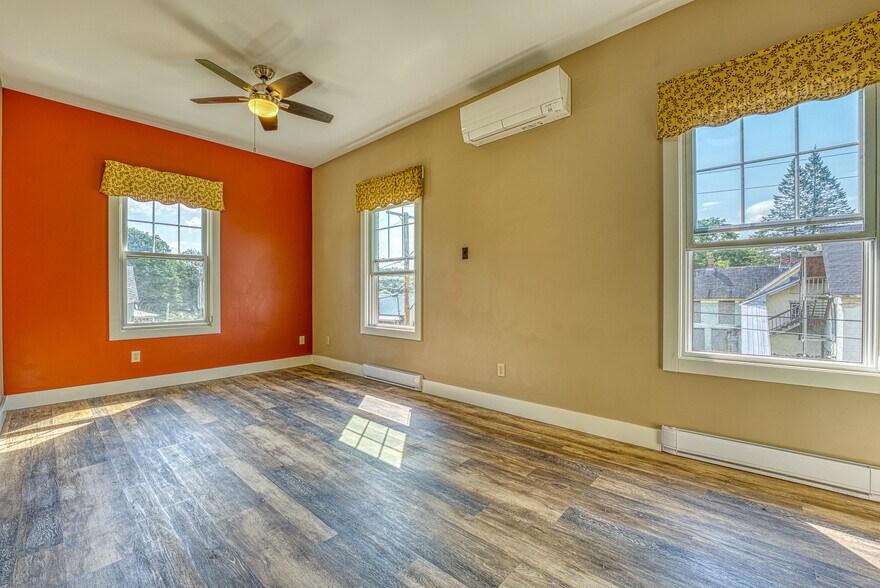 More Photos Of 2 Perkins Pl, Woodsville Apartments For Sale