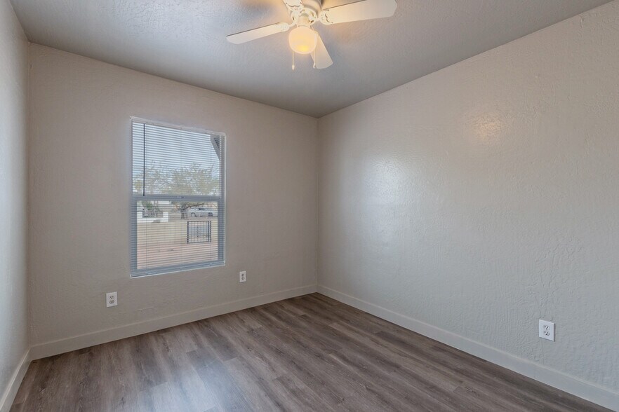 More Photos Of 1421 E Fillmore St, Phoenix Multifamily For Sale